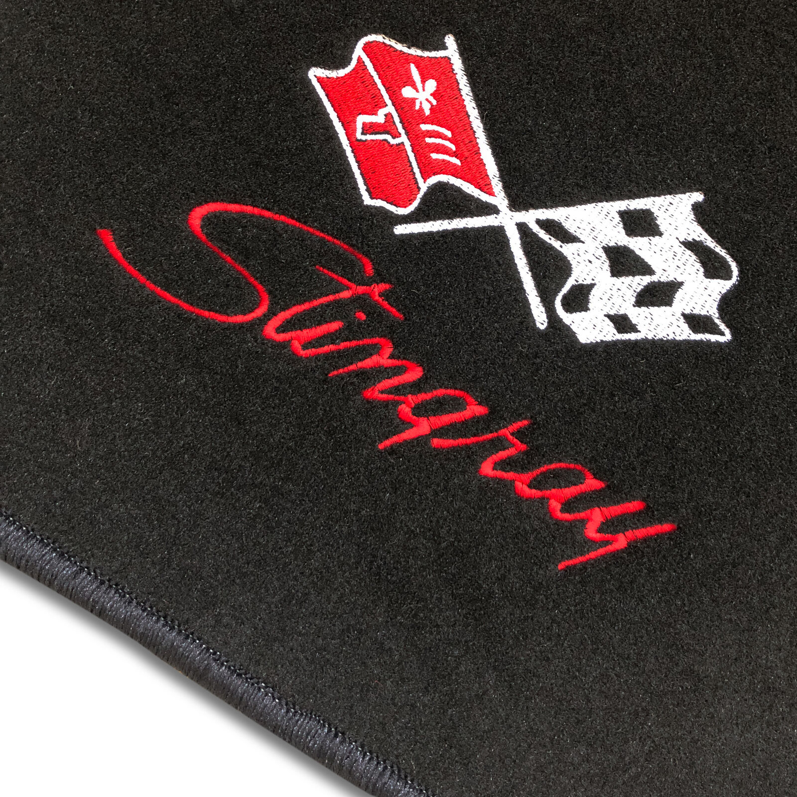 Velours Fußmatten mit STICK Stingray für Chevrolet Corvette C3 Automatik 1967-1982 Velours Fußmatten mit STICK Stingray für Chevrolet Corvette C3 Automatik 1967-1982